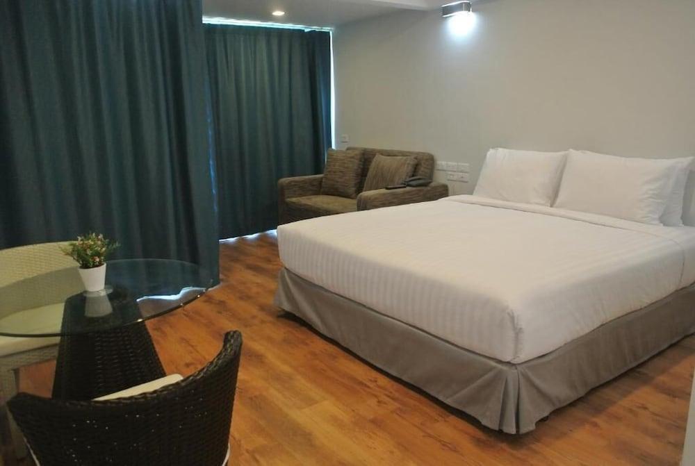 Nantra Thongson Bay Resort & Villas - Monthly Service Choeng Mon Экстерьер фото